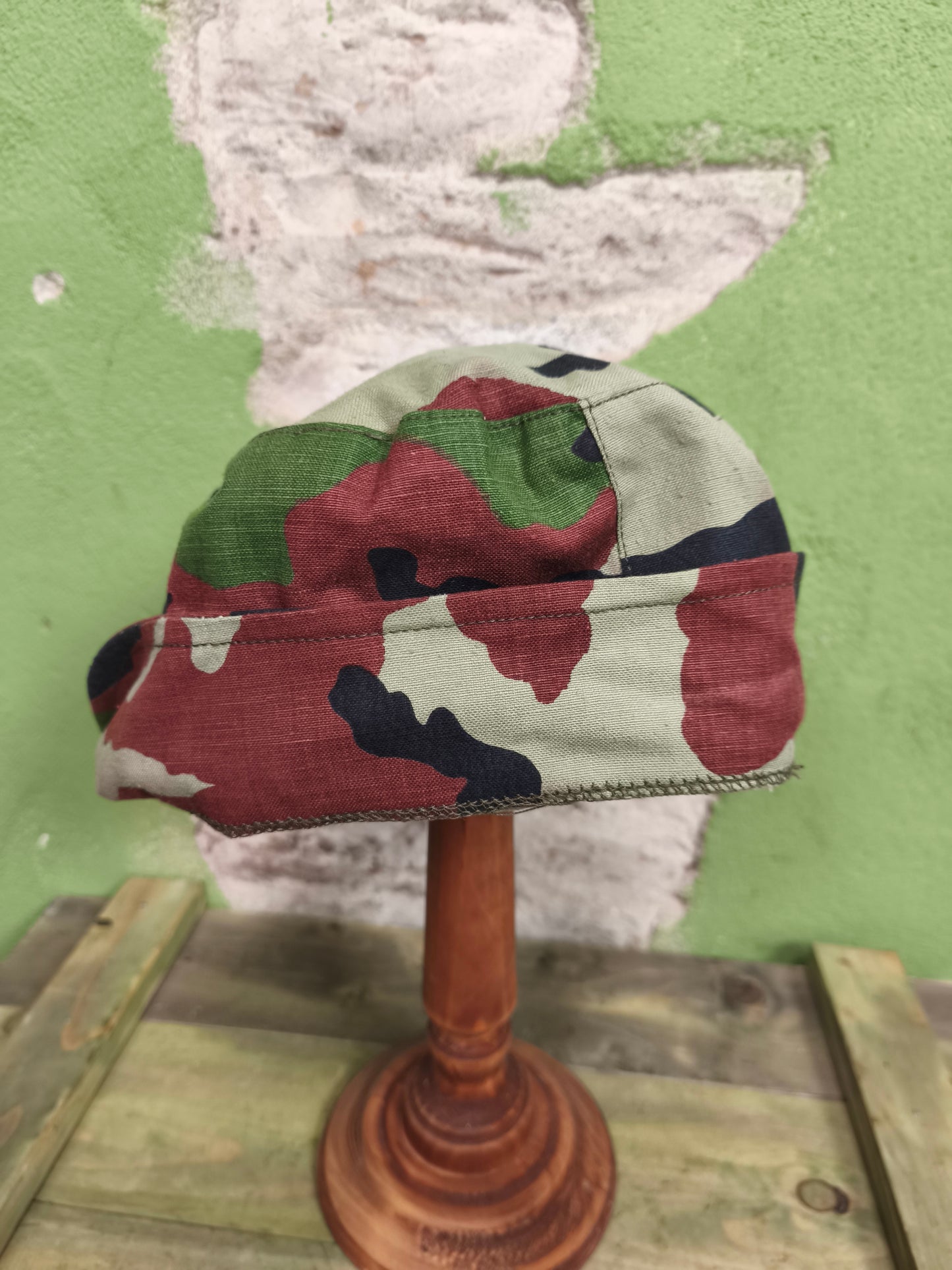 Russian Early MVD Cap "Kirpichka" [60]