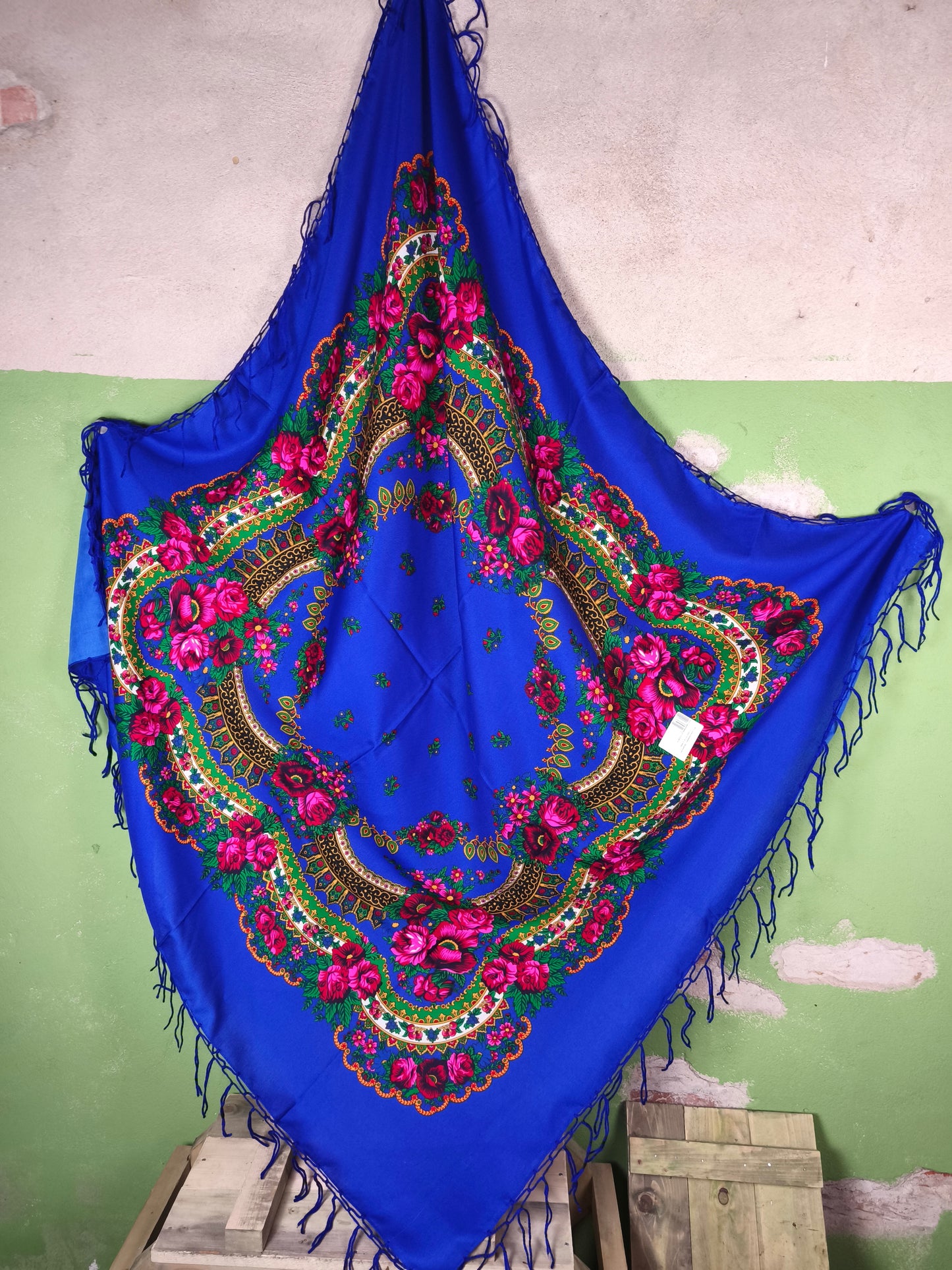 Slavic Folk Scarf “Volga Blue” / Pavlovo Posad 125cm