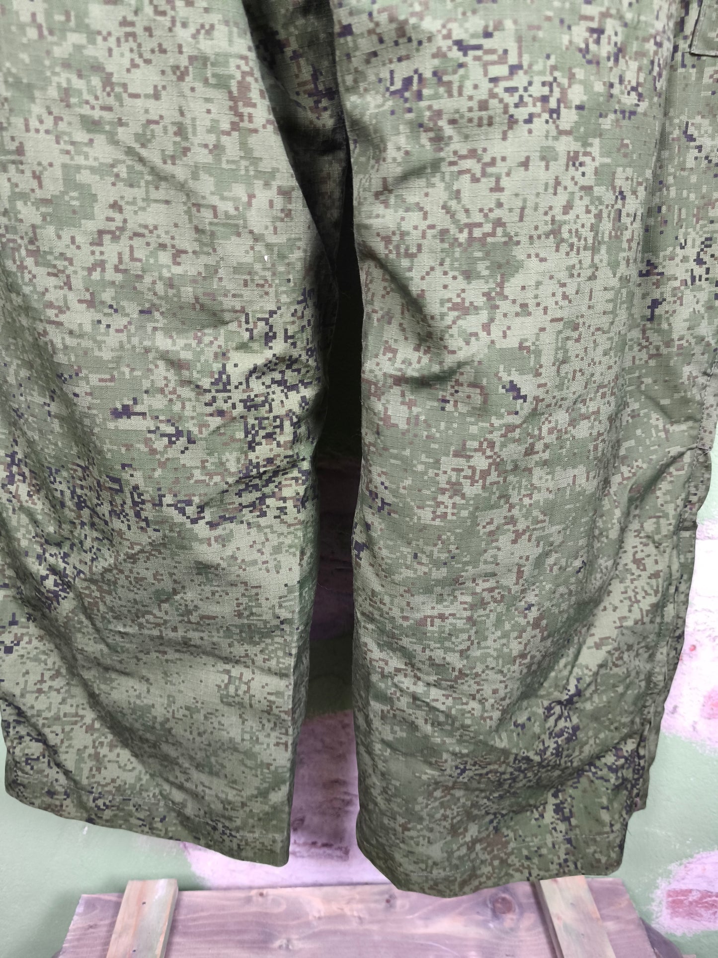 2011 Russian Digital Flora Winter pants 52-3