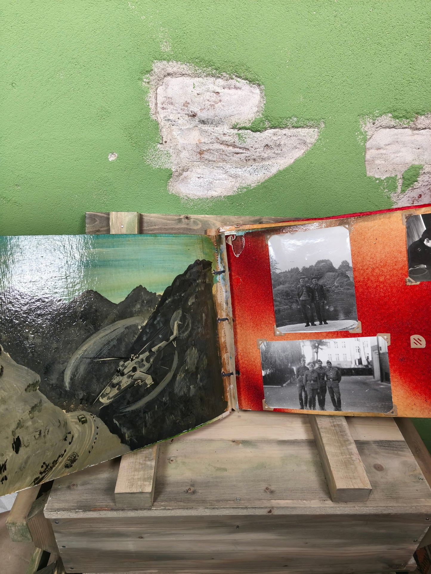 CCCP PhotoAlbum: 1988-1989 Air Force. [ARTWORK]