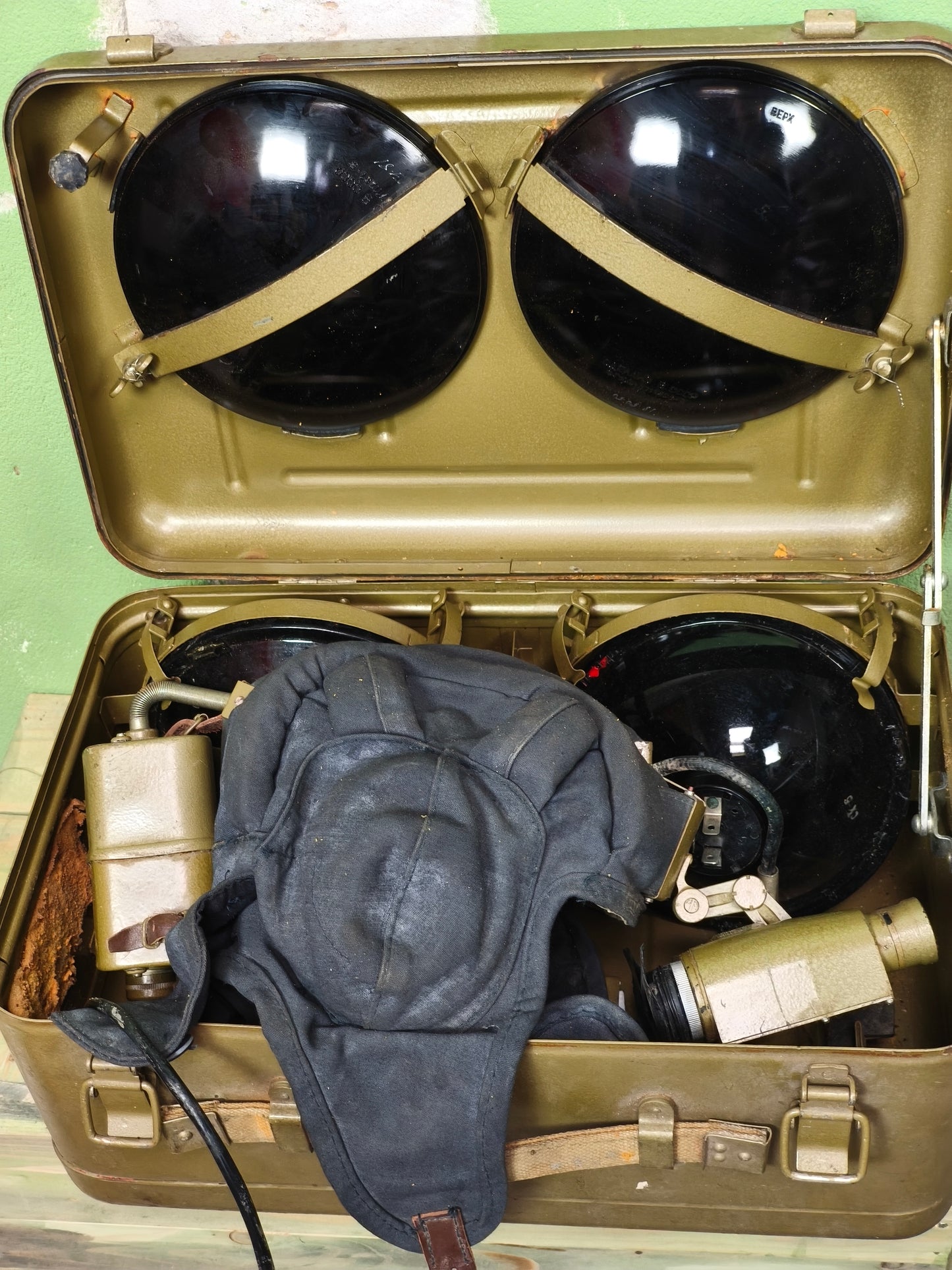 [Non working] Soviet 1981 PNV-57 Night Vision Device