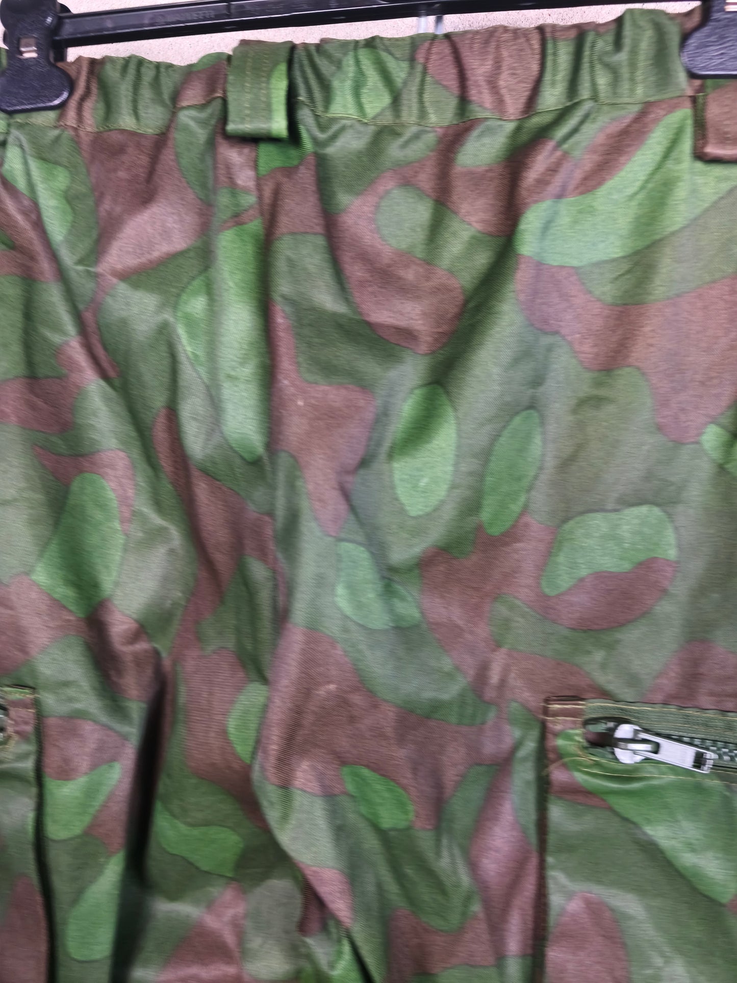 Finnish Army M/91 "Kurkkusalaatti" Camouflage Uniform size L-reg