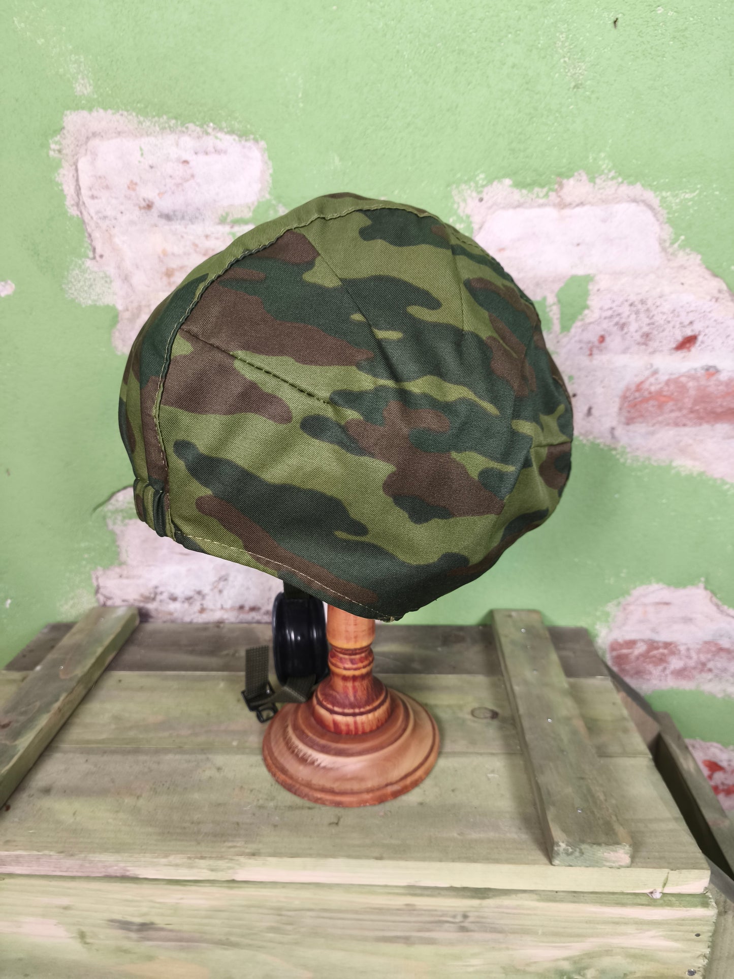 [REPRO] Sfera ''Sphere'' Helmet STsh-81 with VSR-98 Cover.