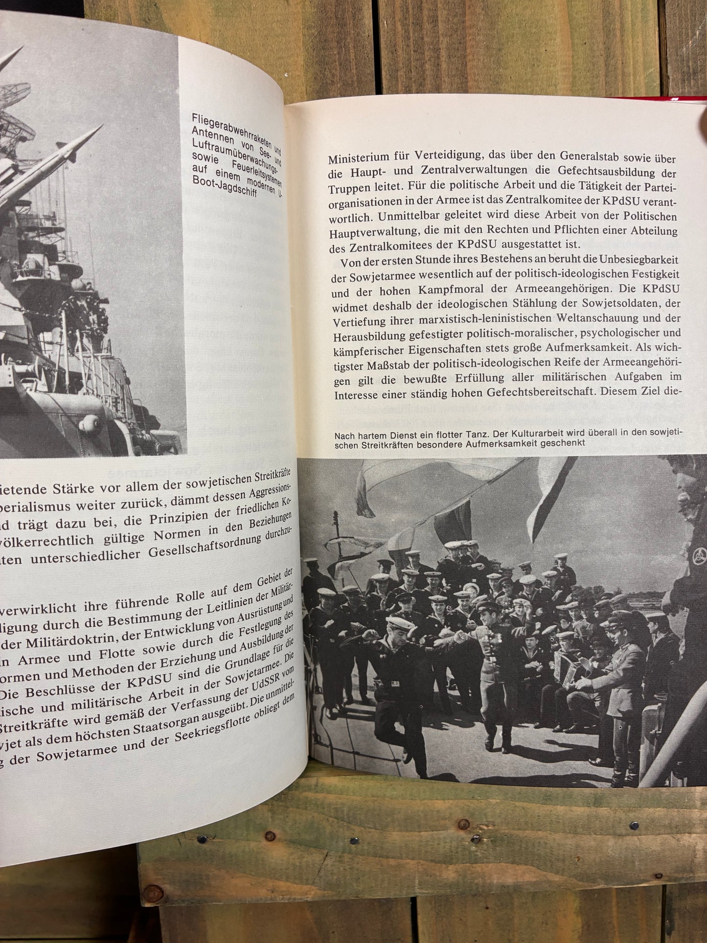 1975 Waffenbrüder Brothers in Arms — East German Warsaw Pact Book