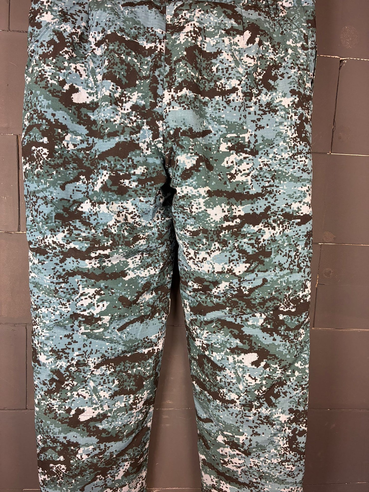 Unissued Kazakhstan MIA RK / MVD Forces Winter Pants XL