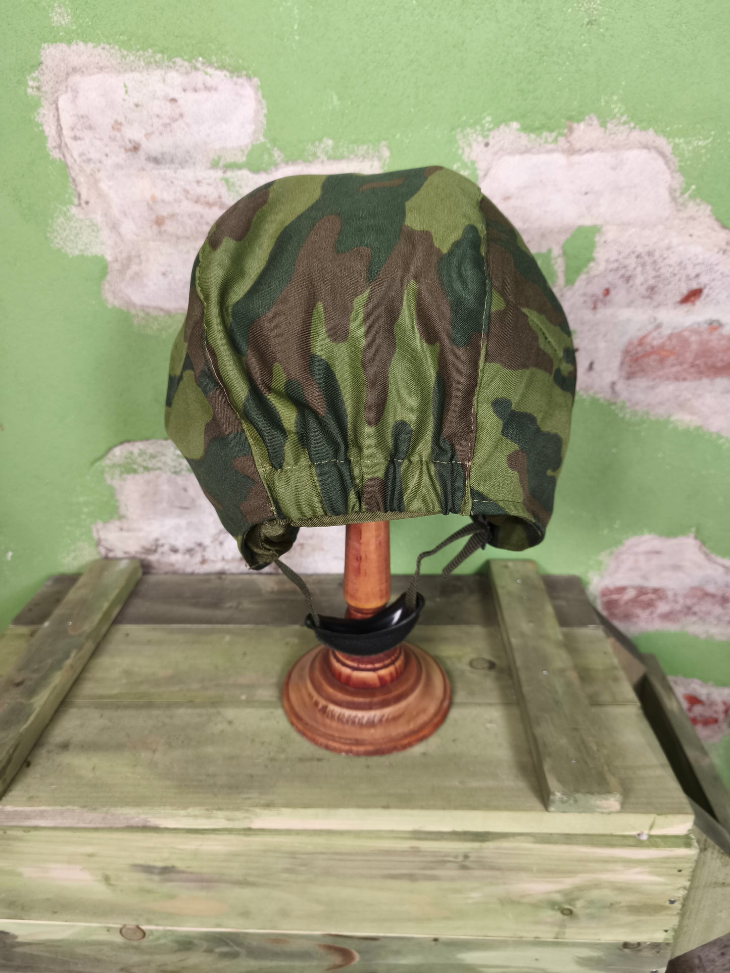 [REPRO] Sfera ''Sphere'' Helmet STsh-81 with VSR-98 Cover.