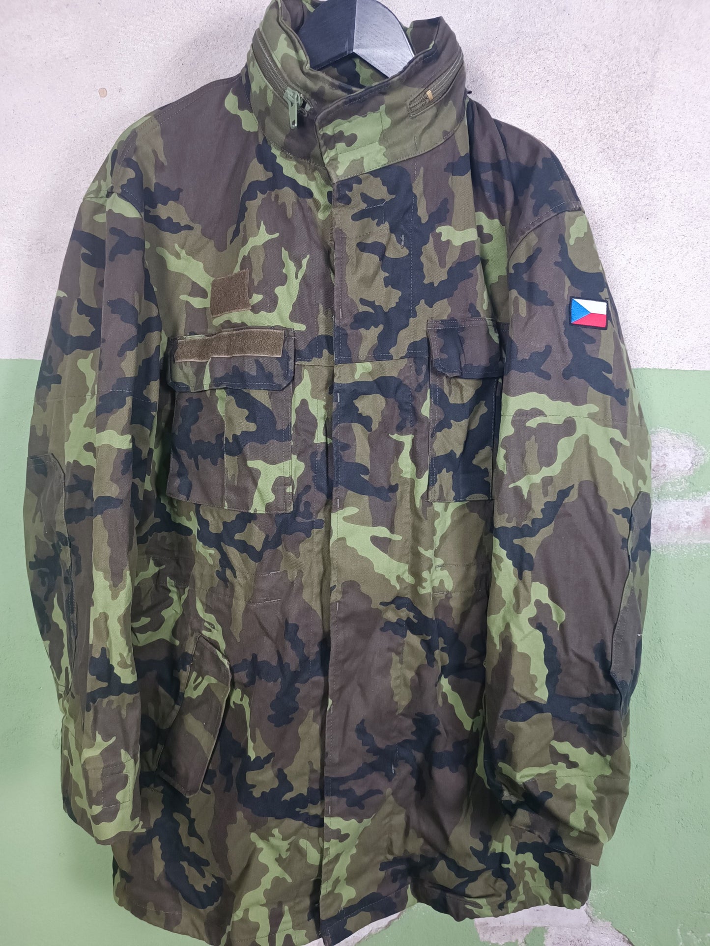 Issued Czech Vz.95 "Leaf" Parka's
