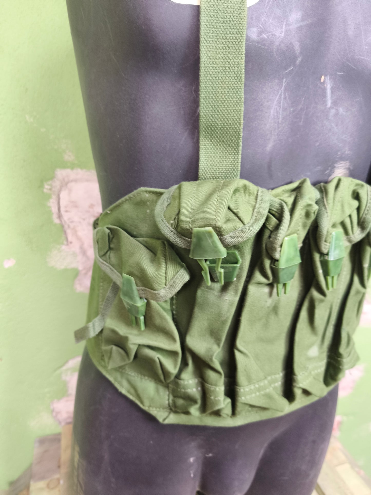 NOT ON SITE Issued China P.L.A ??plastic clamps Chest Rig