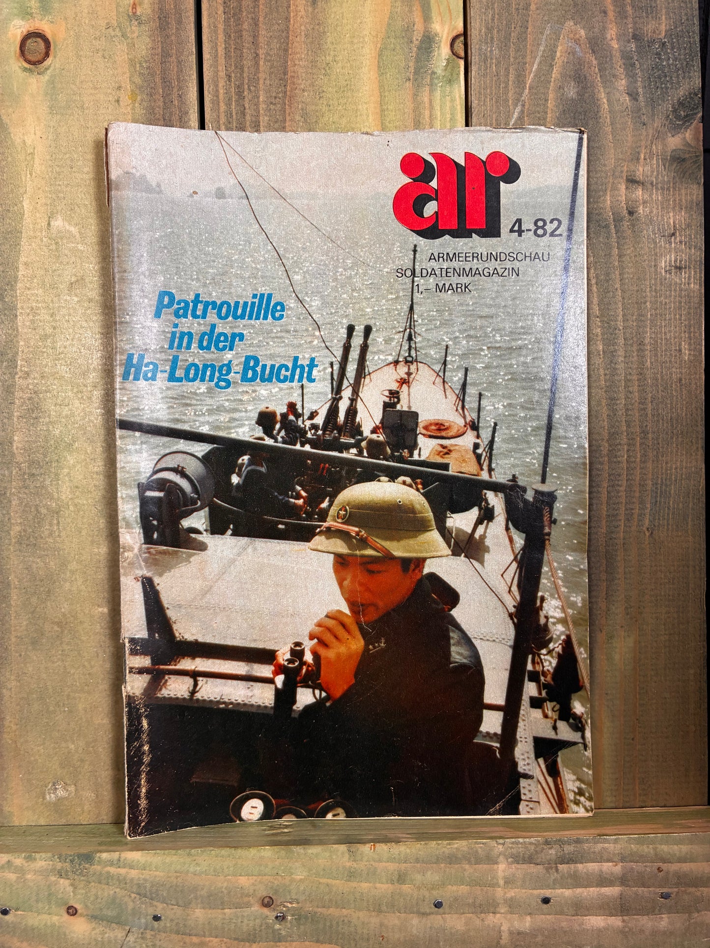 DDR Magazine: Armeerundschau /" Army Review"