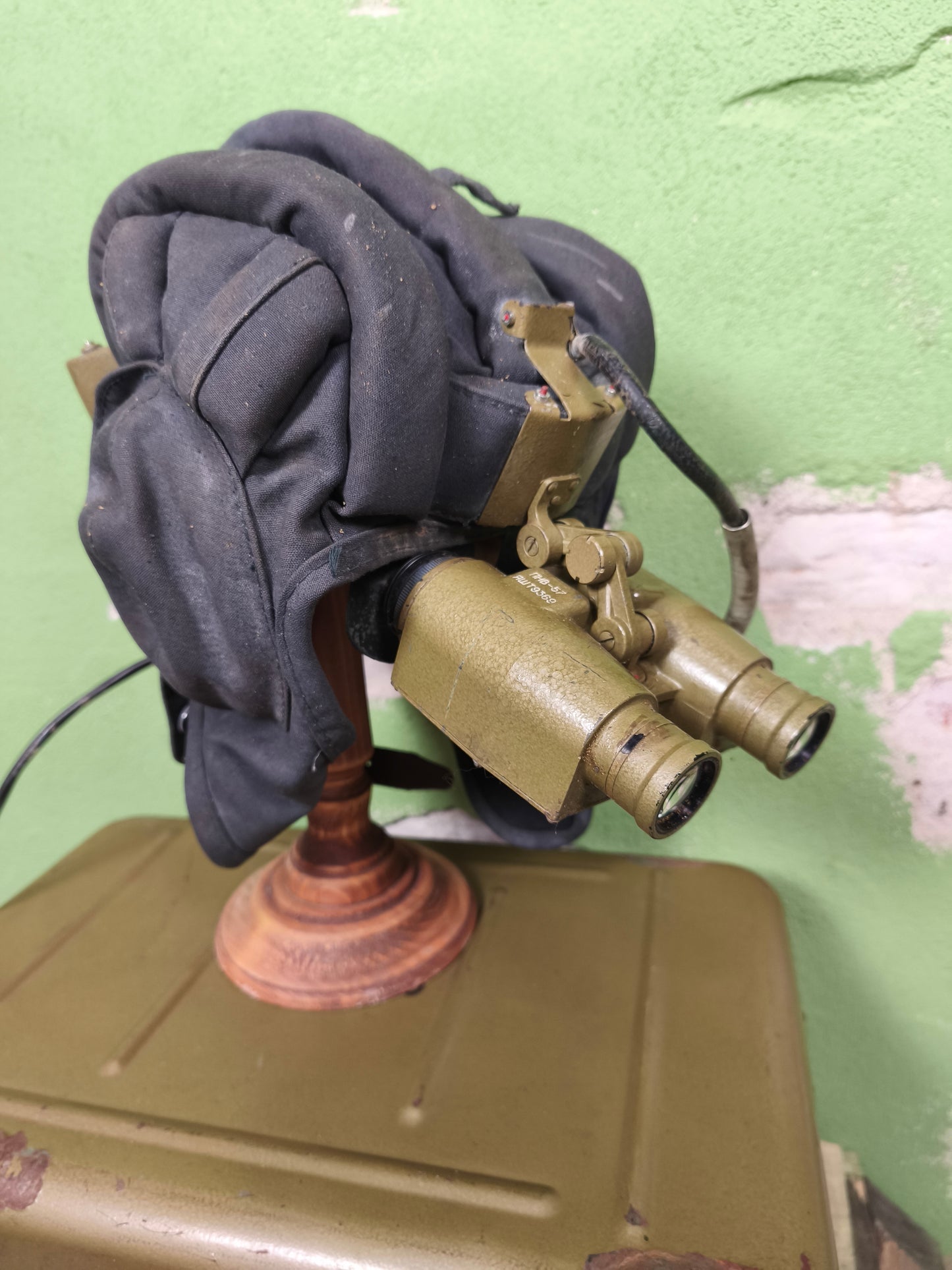 [Non working] Soviet 1981 PNV-57 Night Vision Device