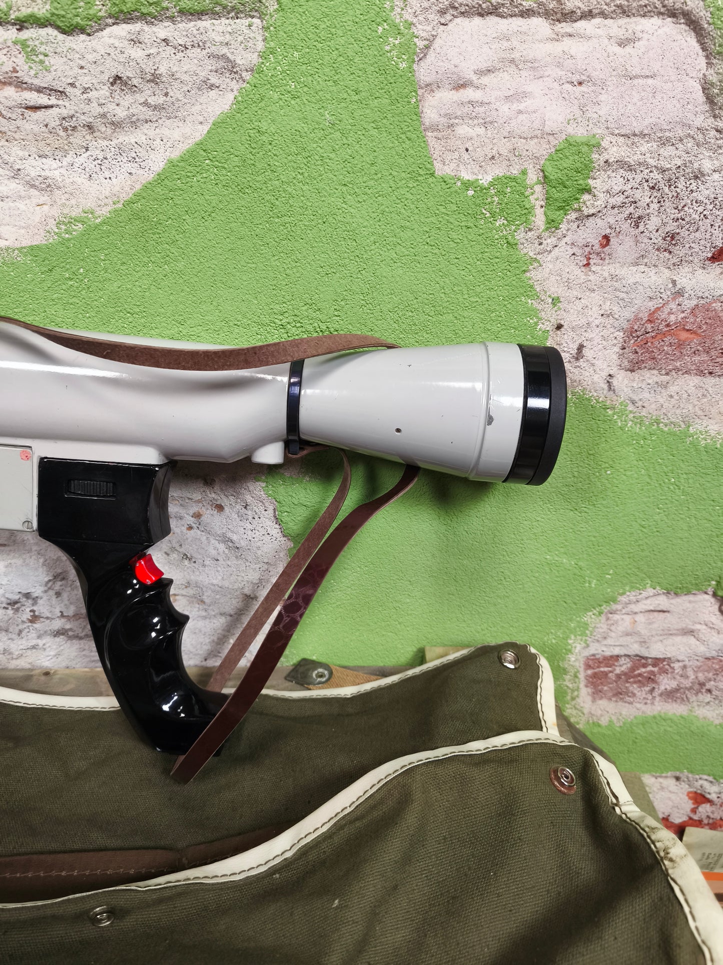[Non Functional] Russian TZNM  Handheld Night Vision Device