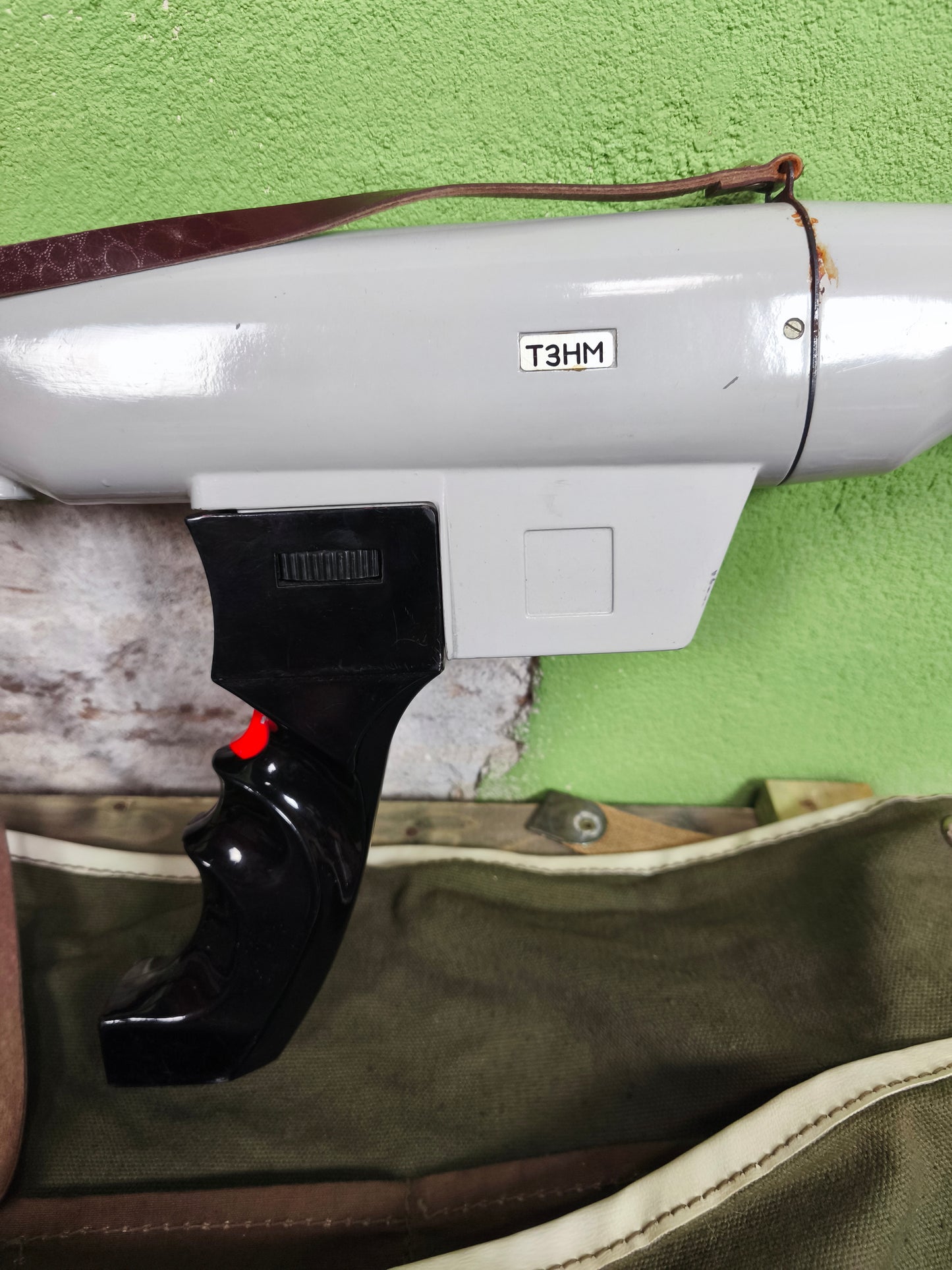 [Non Functional] Russian TZNM  Handheld Night Vision Device