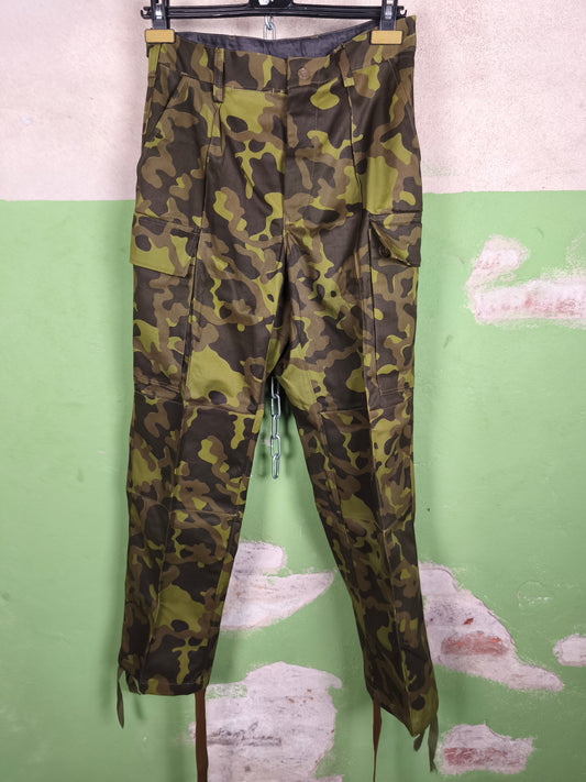 Unissued 1995 Ukrainian Special Intelligence Bhutan Pants 46-2 (XS)