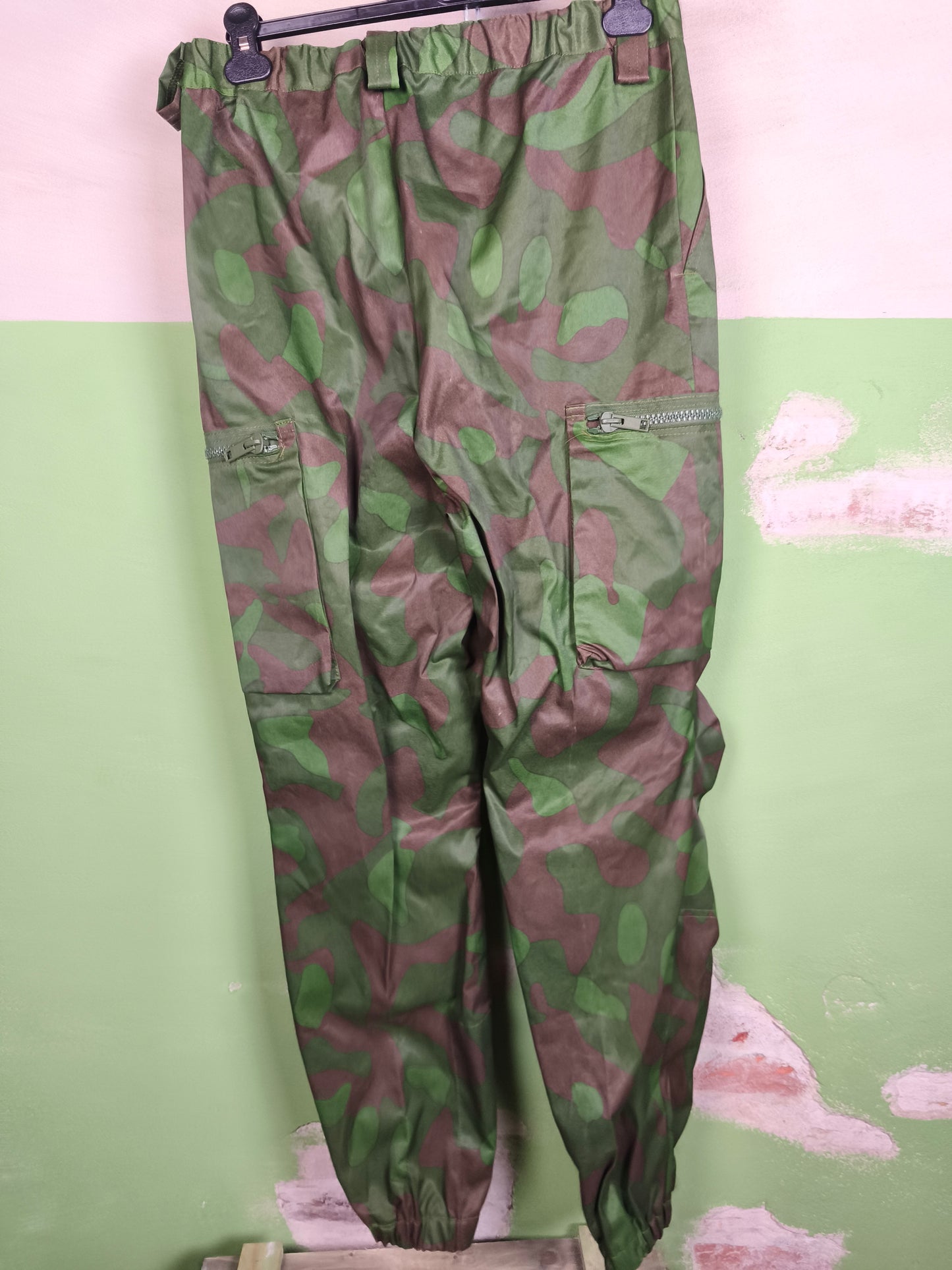 Finnish Army M/91 "Kurkkusalaatti" Camouflage Uniform size L-reg