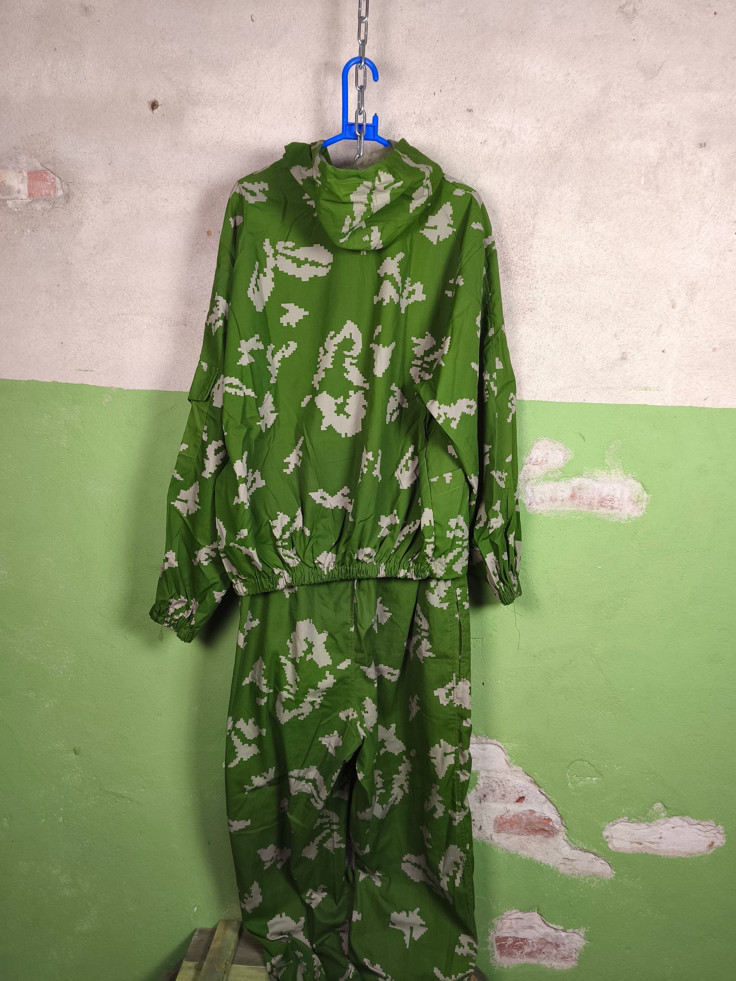Russian ''KLMK'' Berezhka Fast Change Oversuit [52-54-4/5]