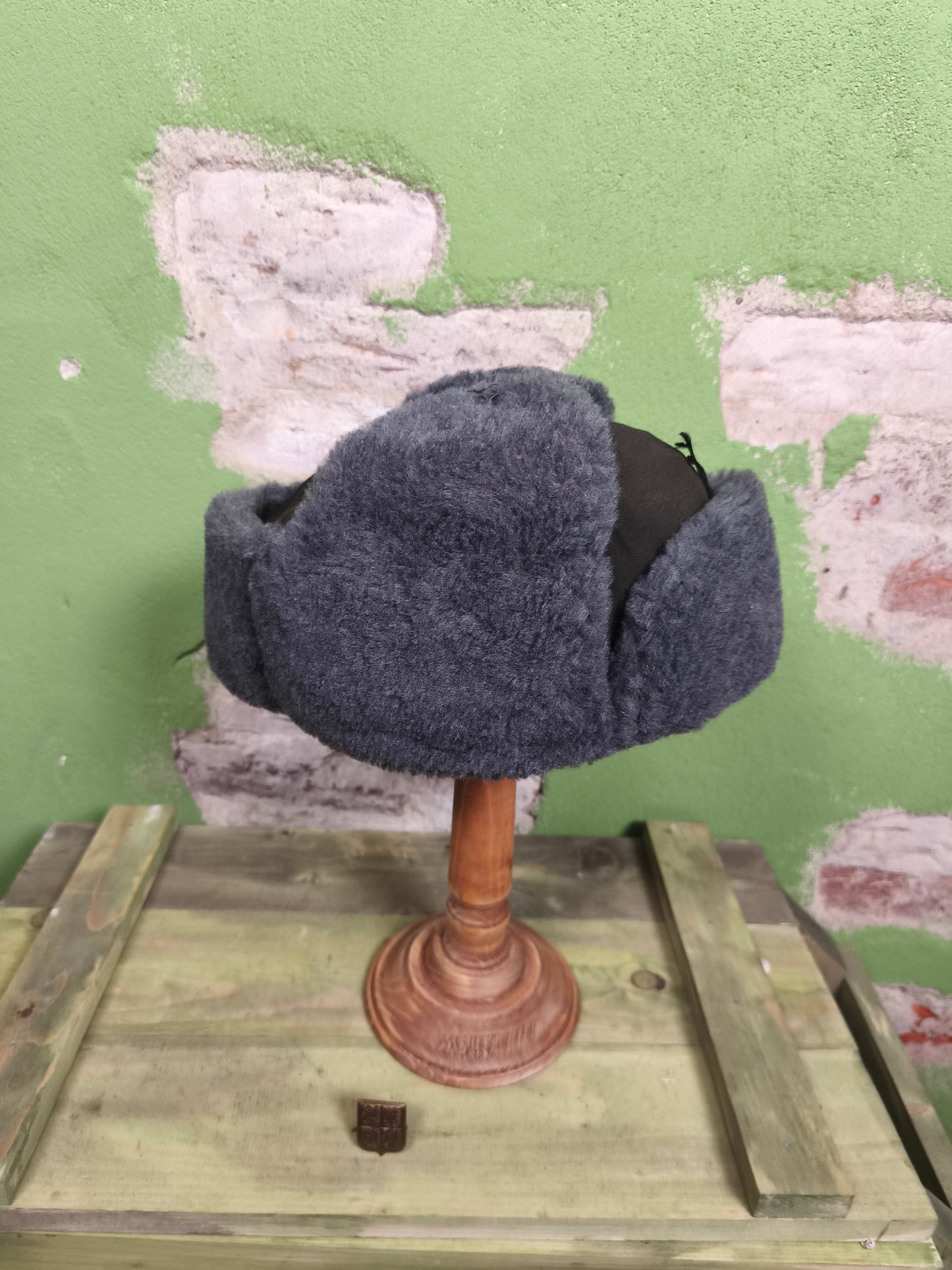 Unissued 1998 Czech Ushanka + Pin (Small sizes)