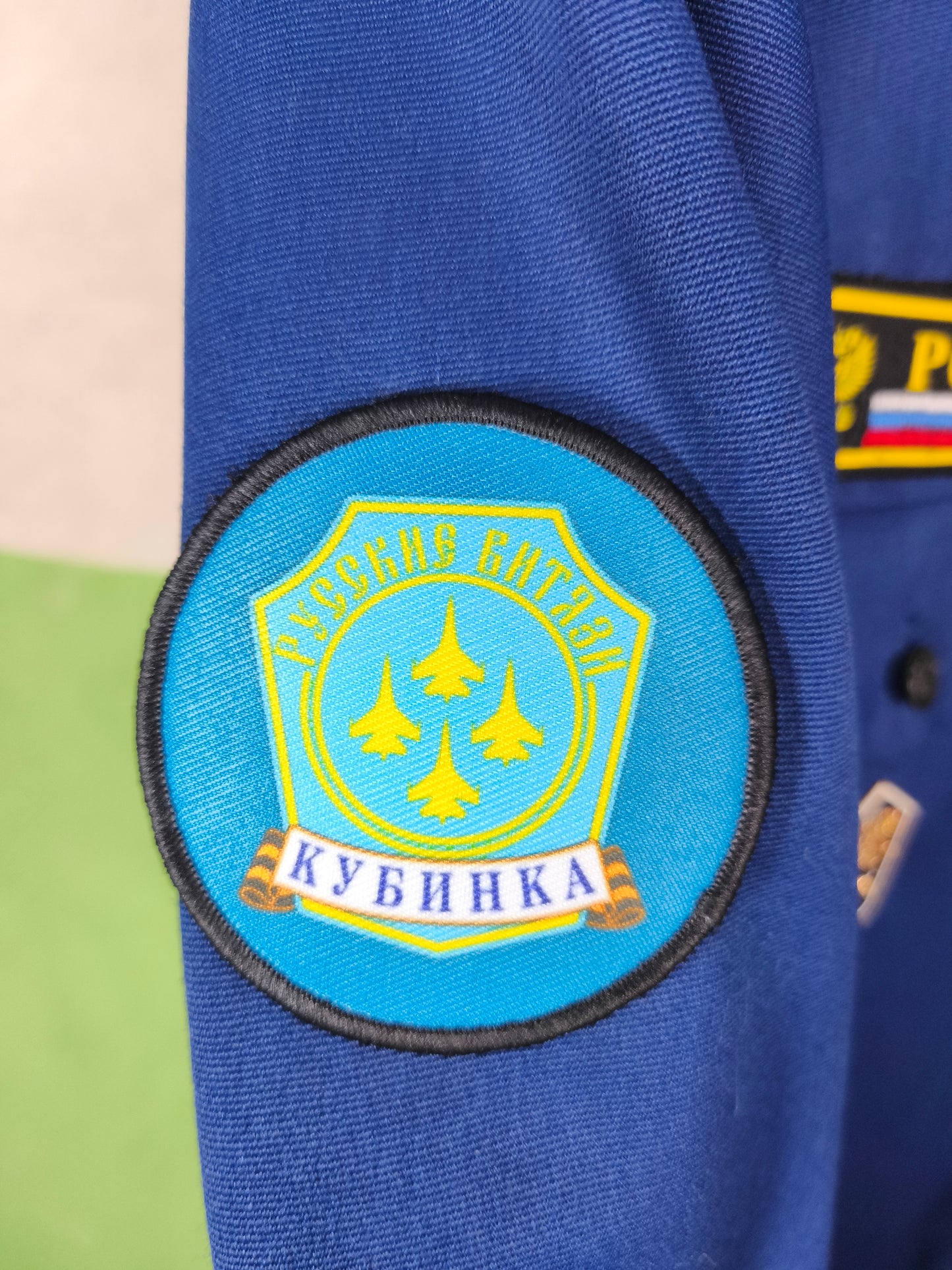 Issued 2012 Russian Captain Air Force Technical Service, Kubinka Airbase. "Russian Knights" [52-5]