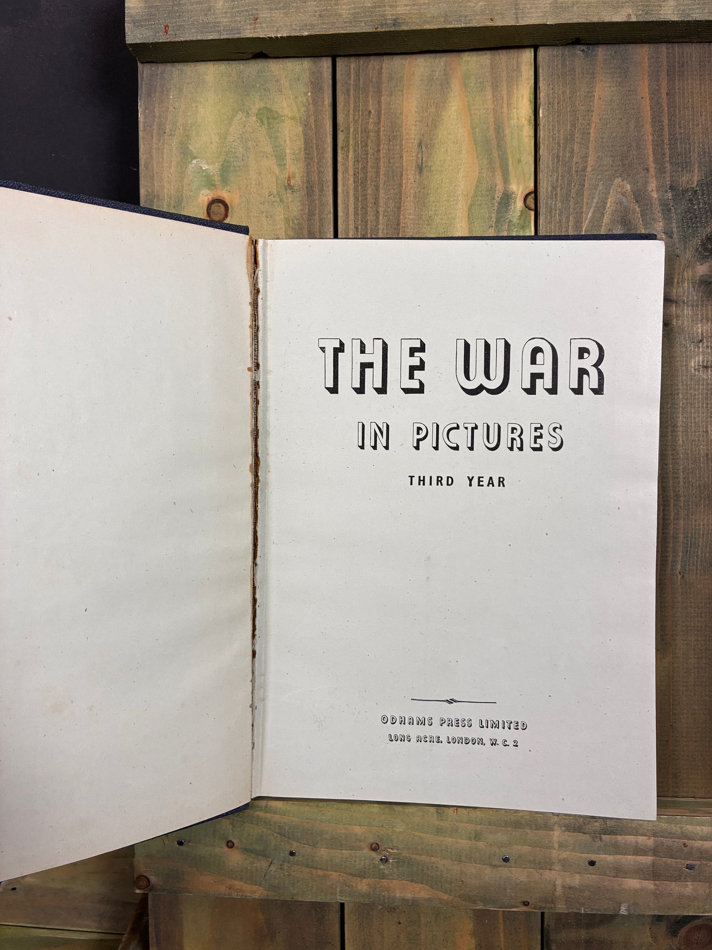 1940-1944 The War in Pictures (ENG)