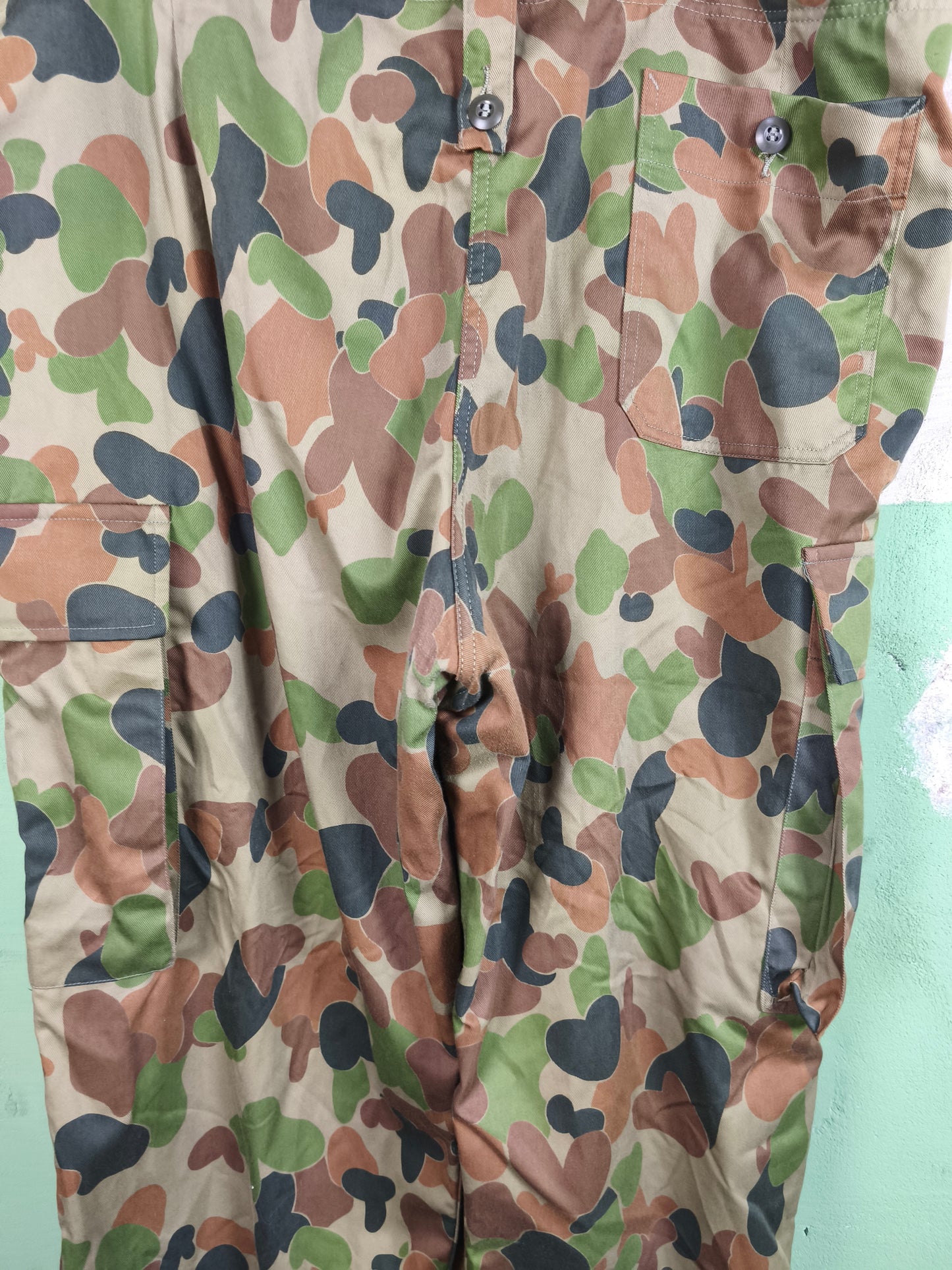 Unissued 1991 Auscam DPCU pants XXL-long