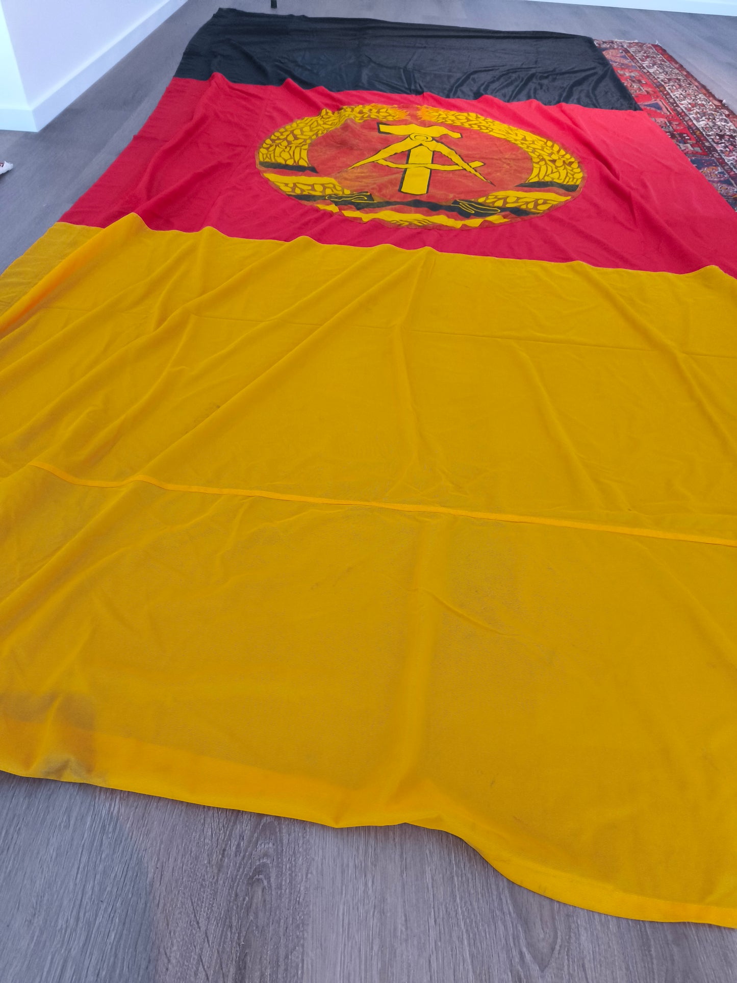 Massive DDR Banner Flag 355x160cm