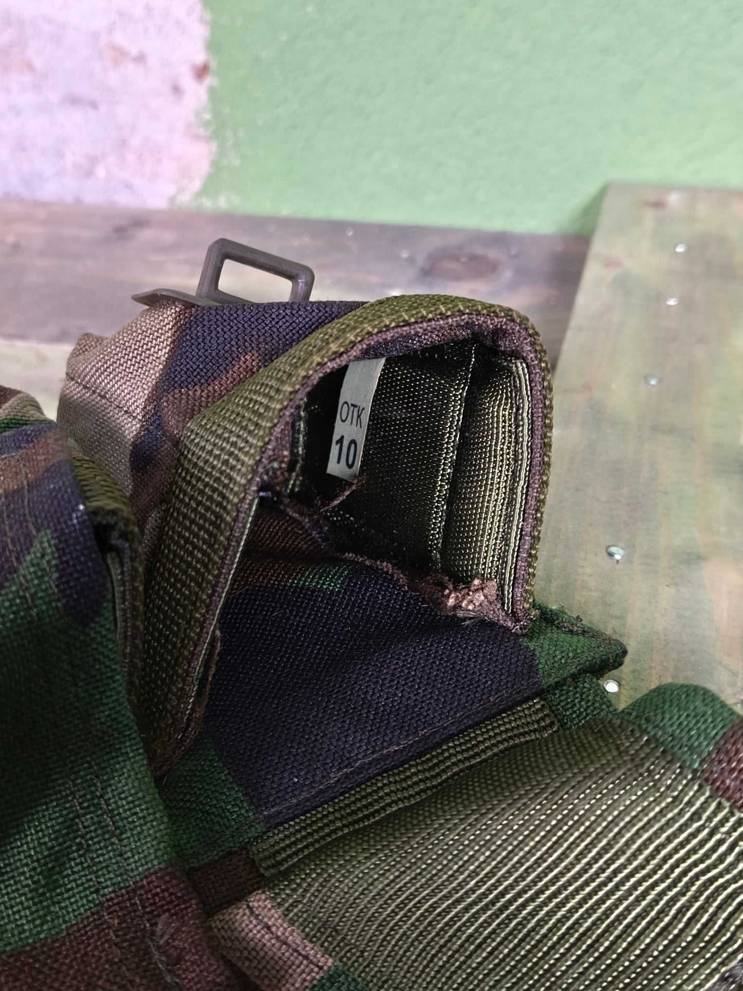 Unissued SRVV Pouch for 2 Grenades GP-Q-2