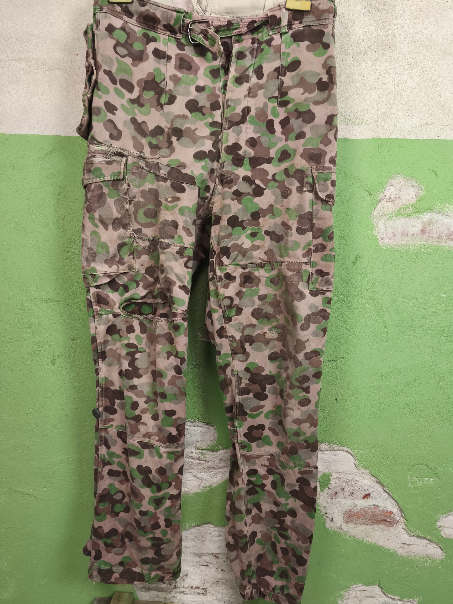 Issued Austrian Army Pea Dot / Erbsentarn Field Pants [S-Long]