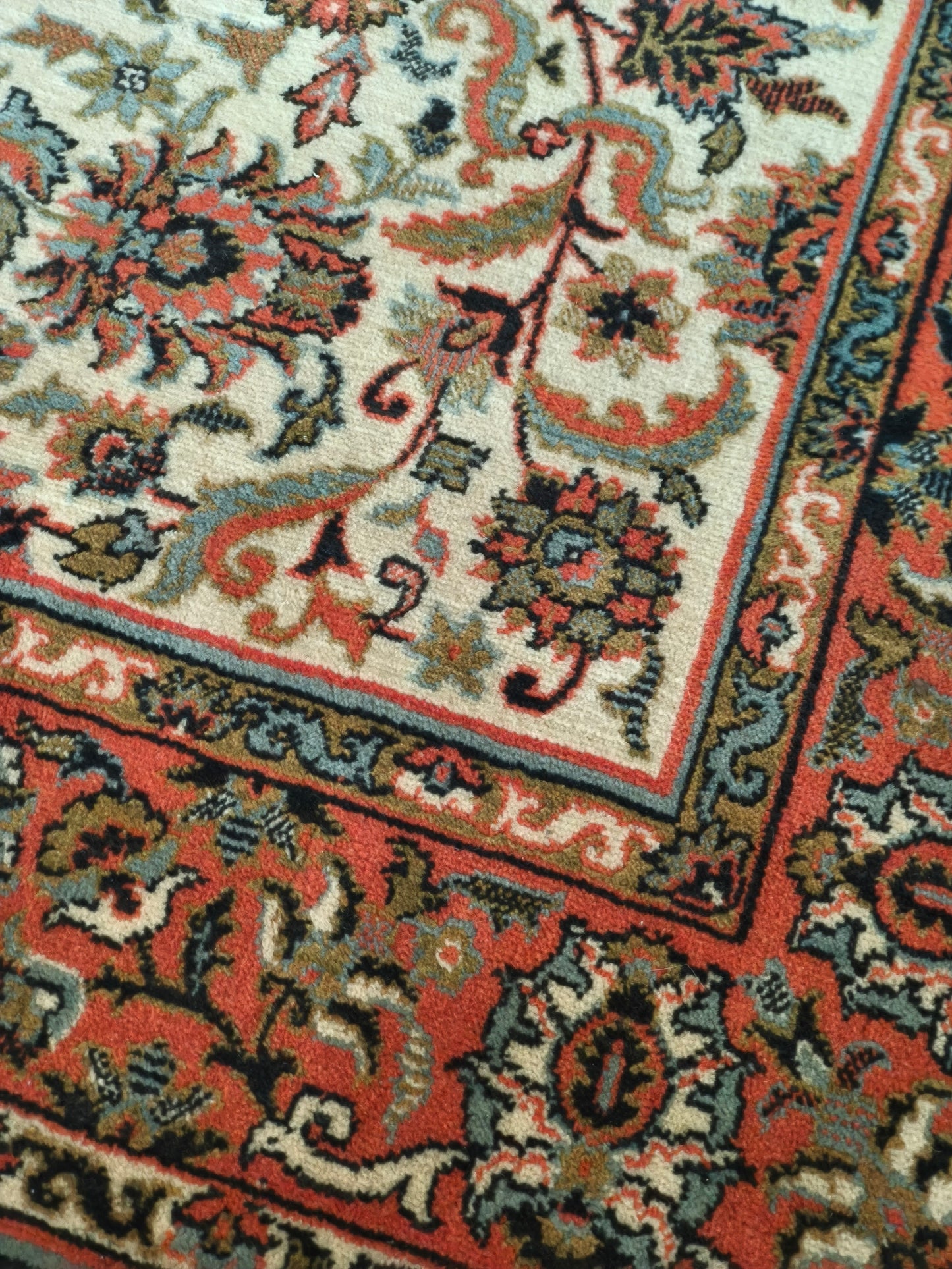 Soviet Wall Carpet 300x200cm / 6.5 x 9.8 feet II