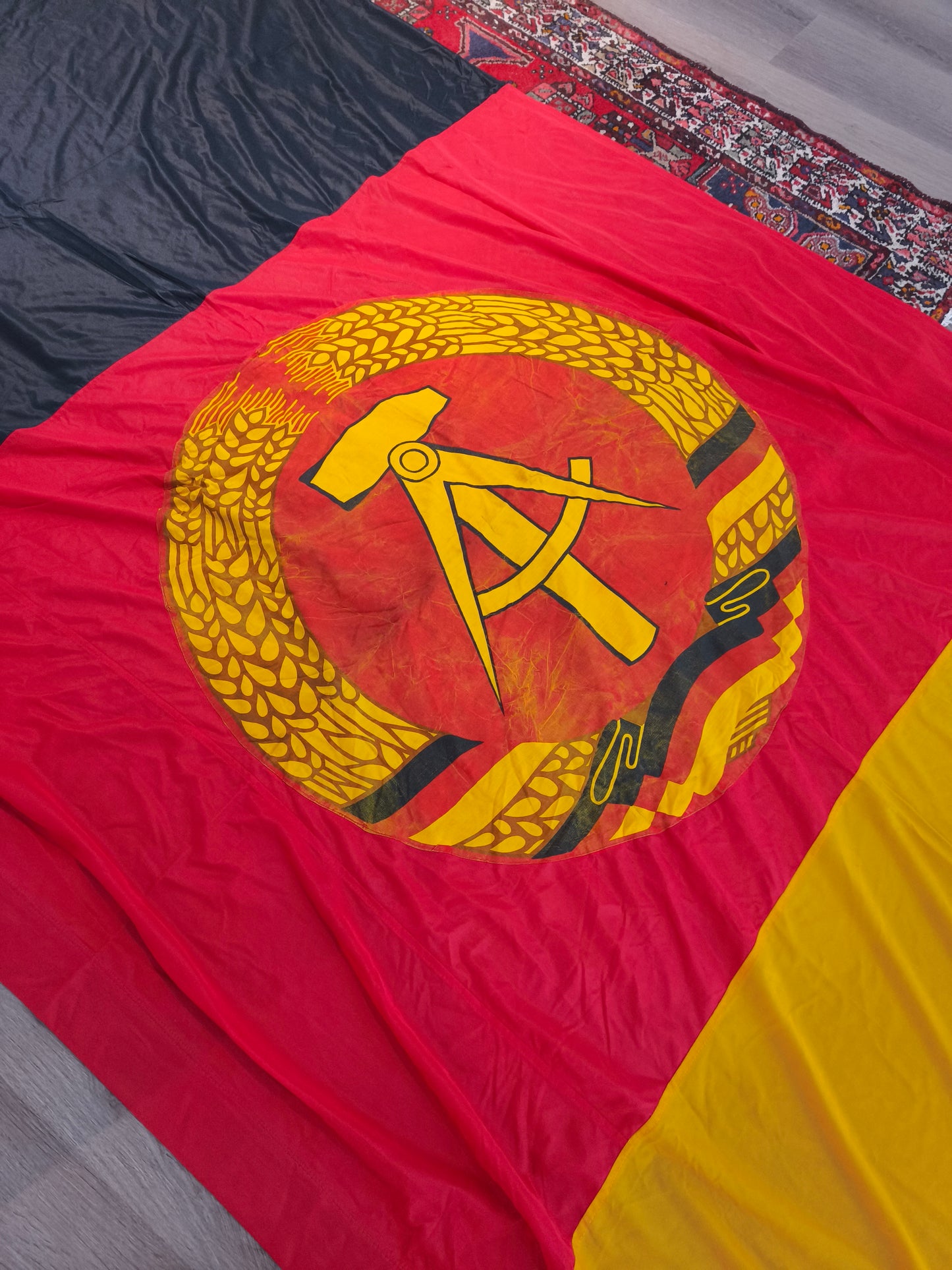Massive DDR Banner Flag 355x160cm