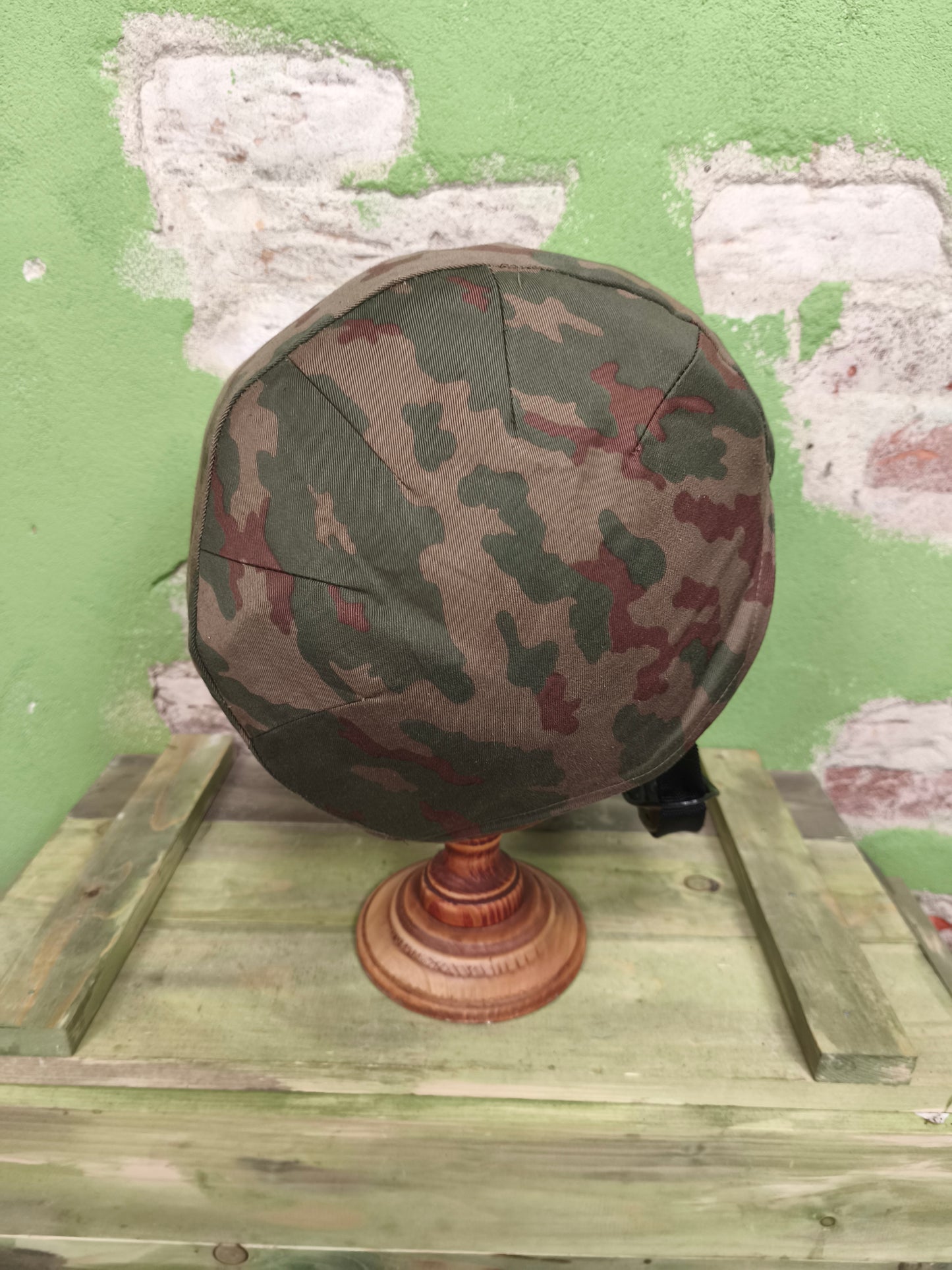 Issued Titanium StsH-81 ''Sfera'' helmet + VSR-93 Cover