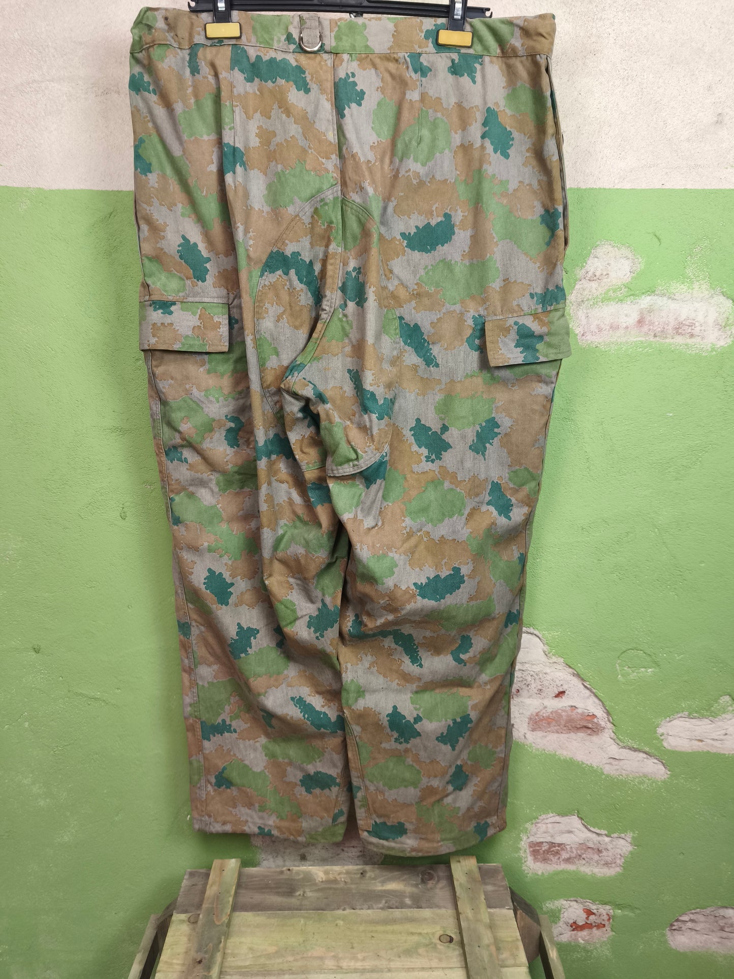 1963 Issued East German DDR / NVA M58 Blumentarn Pants Size 3 [XL]