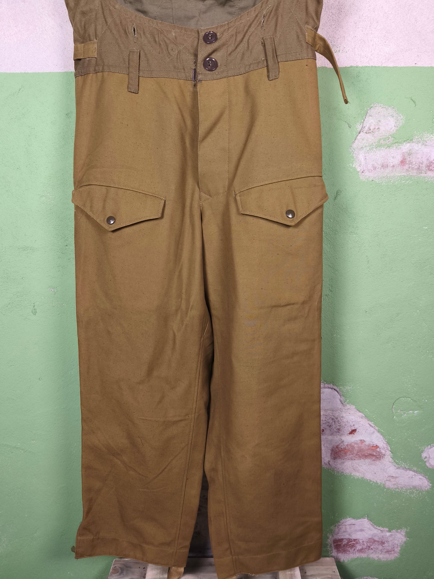 Unissued 1991 Soviet M69 Captain Tankist Uniform [48-3]