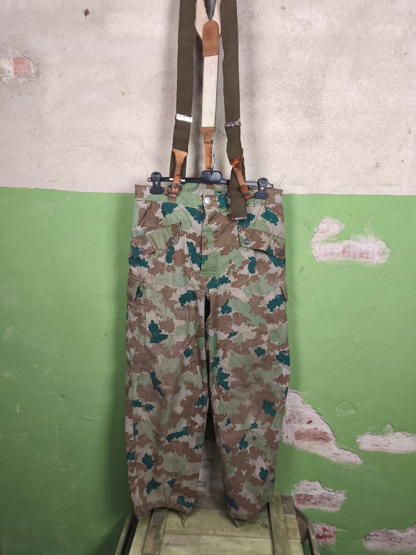 Issued East German DDR / NVA M58 Blumentarn Pants (M)