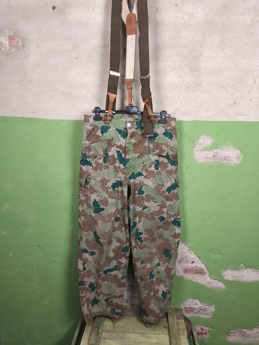 Issued East German DDR / NVA M58 Blumentarn Pants (M)