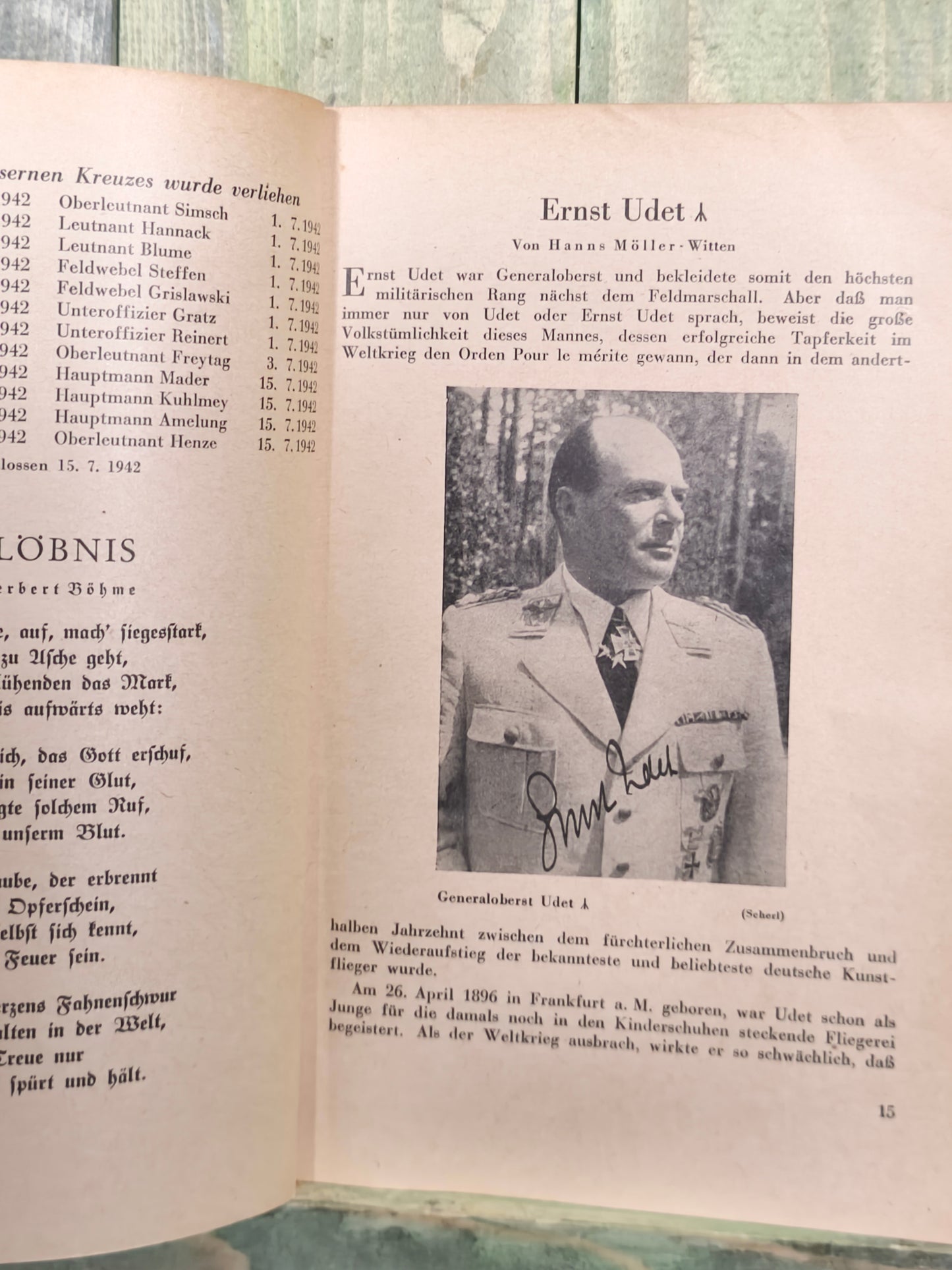 Book: German 1943 Fliegerkalender Jahrbuch der Luftwaffe