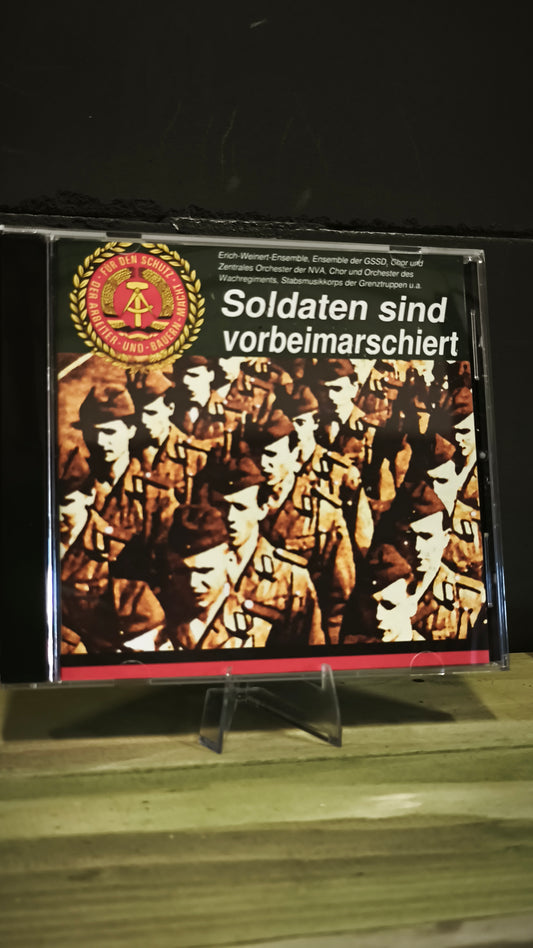 Soldaten sind vorbeimarschiert — DDR Army Songs & Marches CD