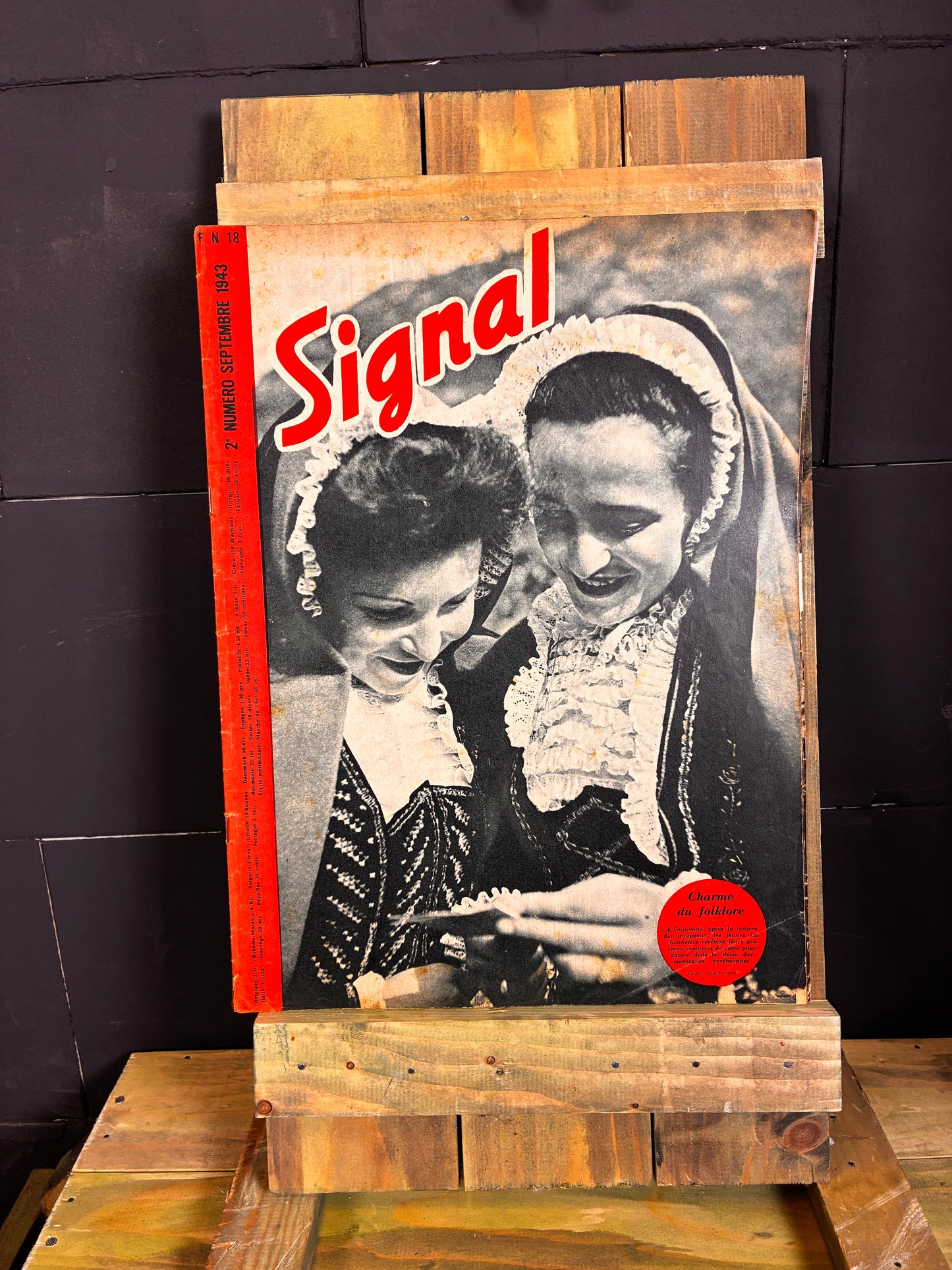 1940-44 Wehrmacht Propaganda Magazine "Signal" (French, Dutch, Belgian)