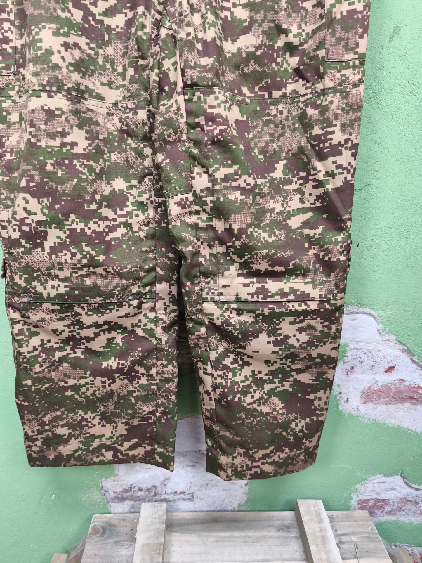 Unissued 2024 Ukrainian Army  "Predator" Field Uniform [52/3]