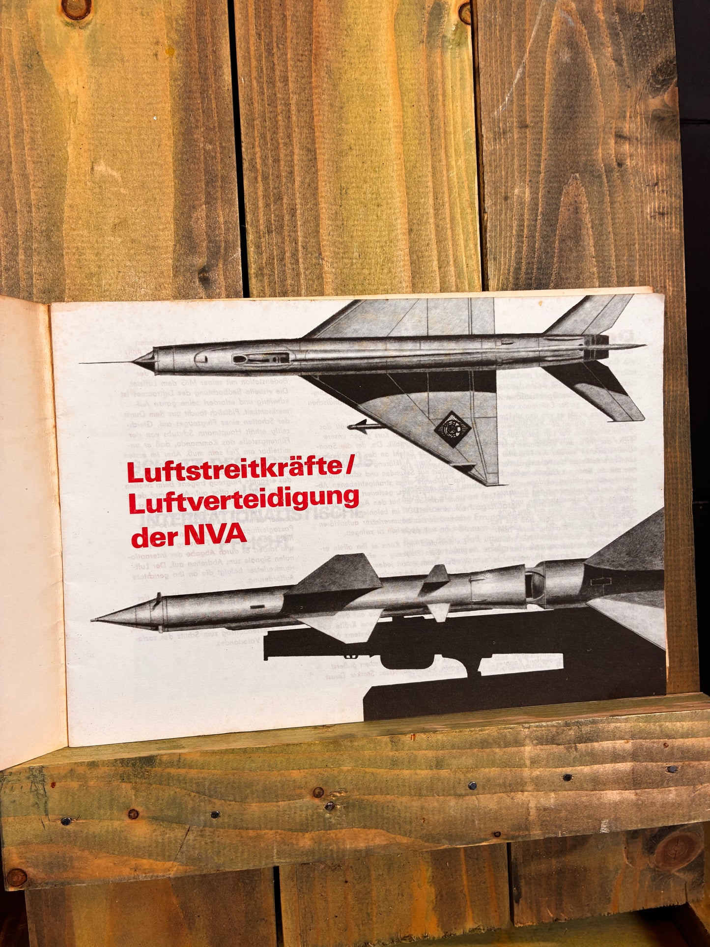 1970 DDR NVA in Wort und Bild — Air Force & Air Defence Picture Booklet