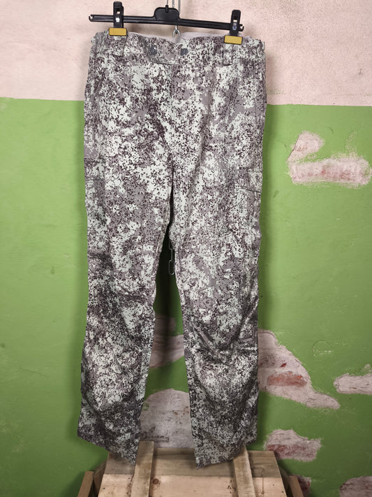 Unissued 2018 Russian "Artic EMR" Digital Artic Camouflage Field Pants