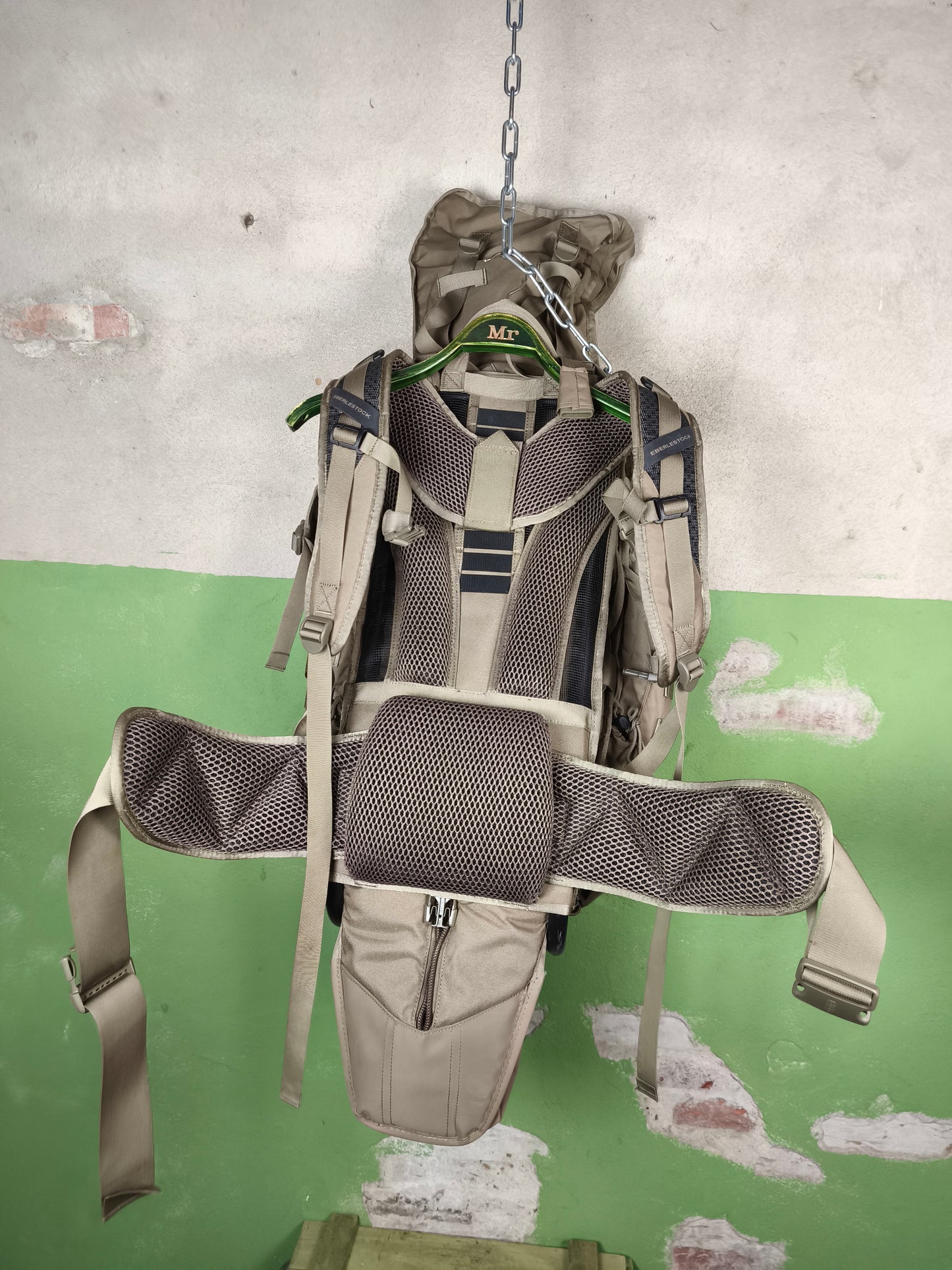 Tactical Backpack: Eberlestock G4 Operator Coyote Brown
