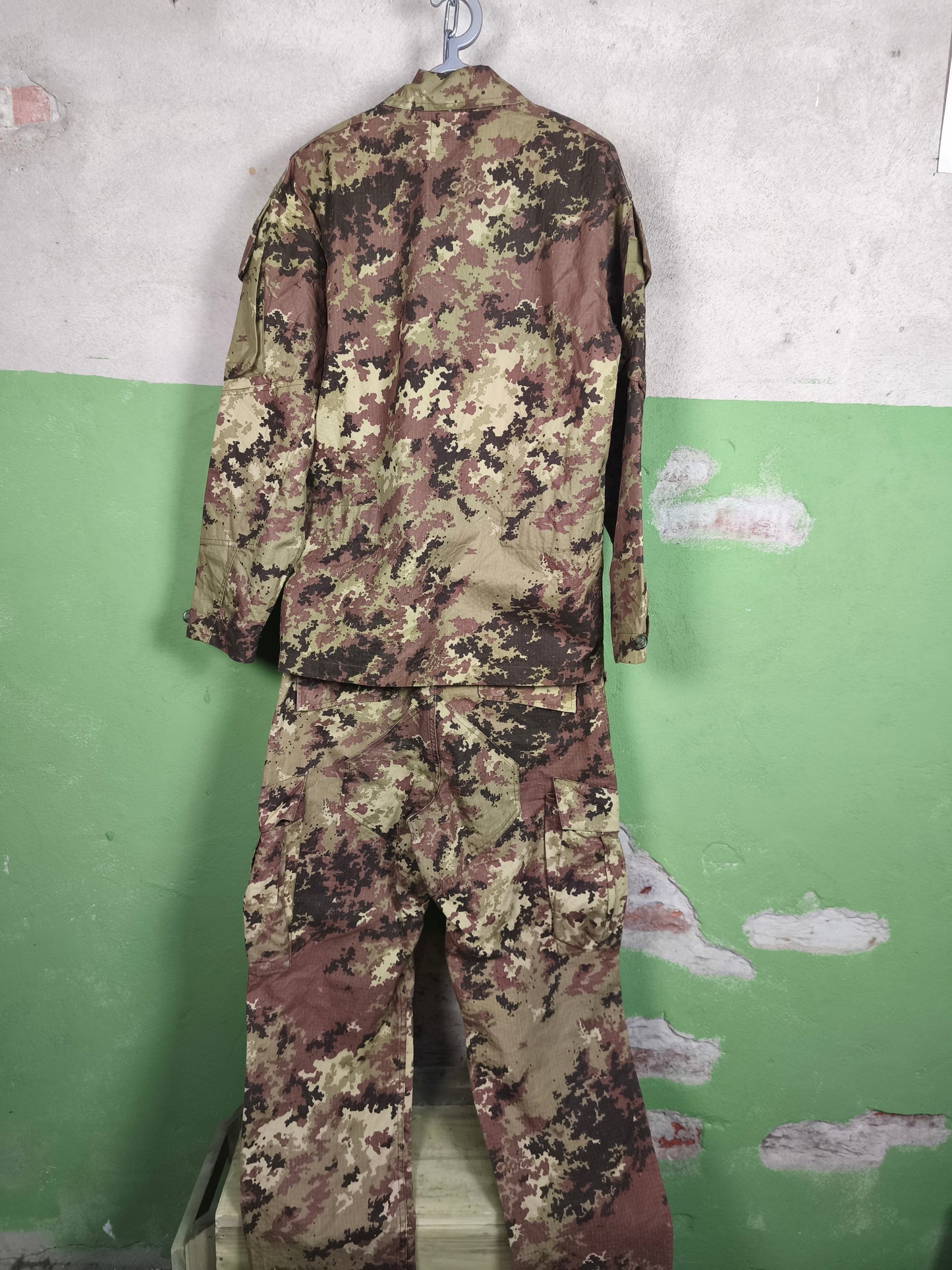 Issued 2010 Italian Army Vegatato Uniform [M]
