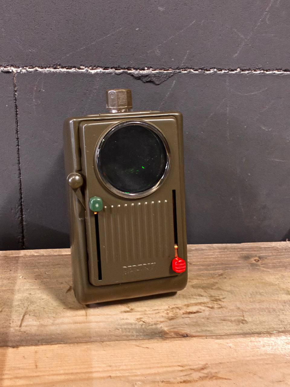 Cold War Era Pertrix Military Signal Flashlight Red & Green Filters & Signaling