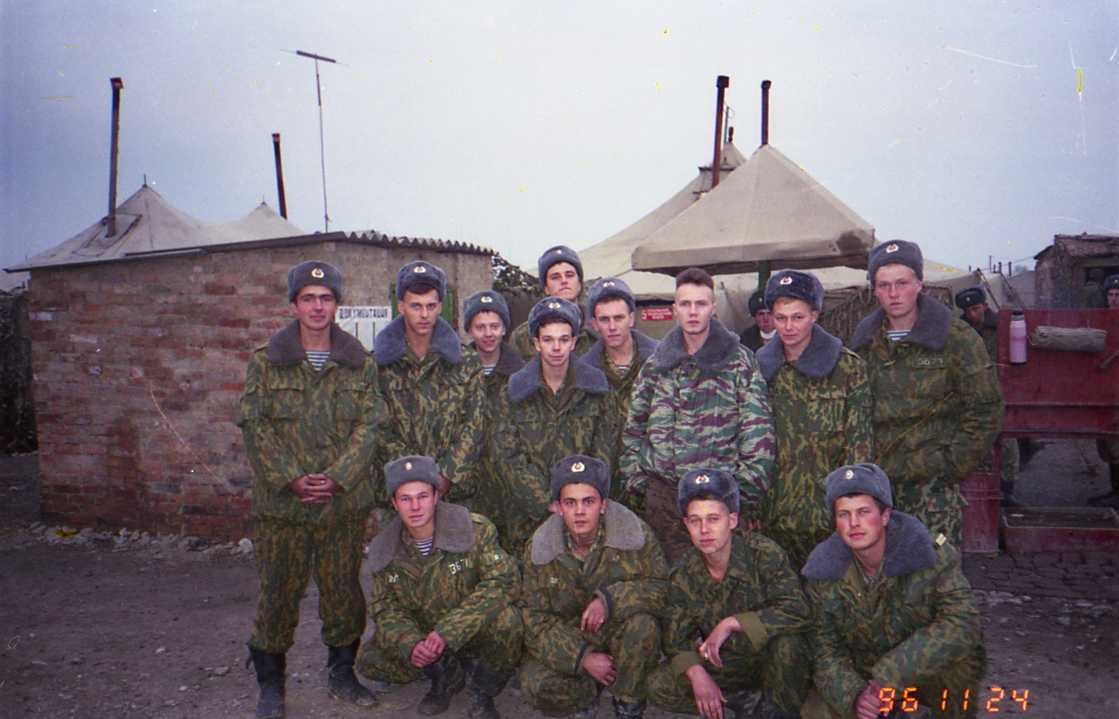 Issued 1994 Russian Army VSR-93 Winter Jacket 50-4 L