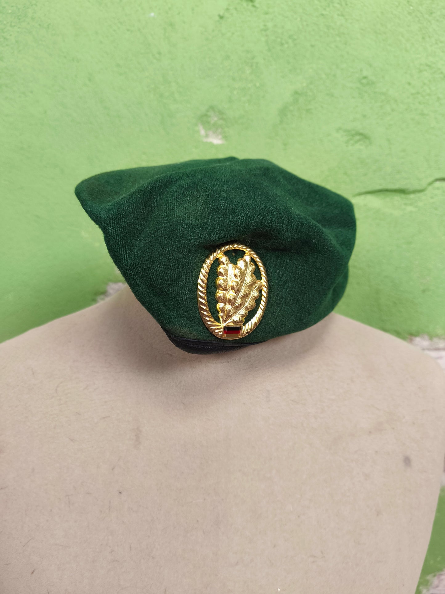 German Bundeswehr Berets (Sanitäter, Panzergrenadier, Jägertruppe)