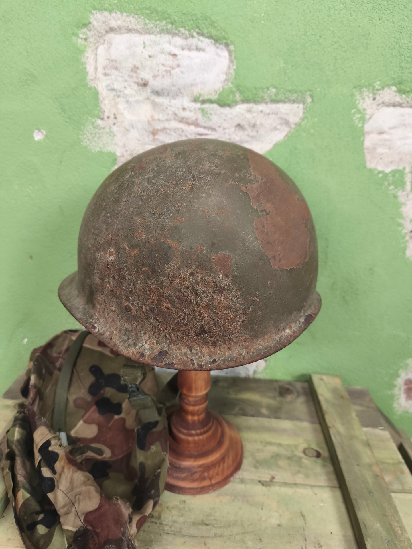 West German Bundeswehr M1 Metal Helmet + Reversible Amoeba Cover [56-58]
